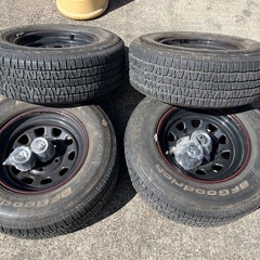 225/70R15 タイヤホイールセット　デイトナ？