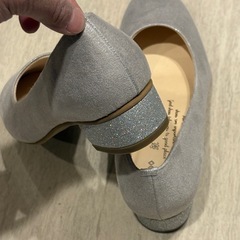 maResophisローヒールパンプスの画像