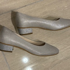 maResophisローヒールパンプスの画像