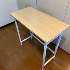 折りたたみ式　省スペース　簡易机　　の画像
