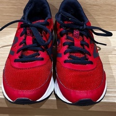 ニューバランススニーカー