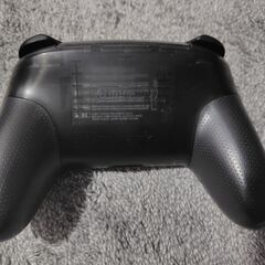 任天堂Switch　プロコンの画像