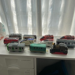 マックプラレール　電車、キャリアカー