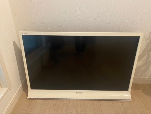 【SHARP】32型　ホワイト　2014年製