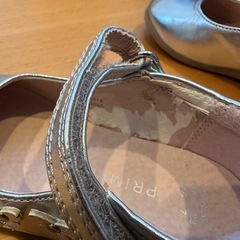 子ども用シューズの画像