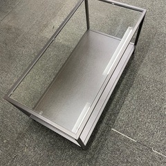 IKEAガラス　ローテーブルの画像