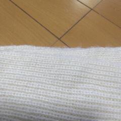 マフラー白の画像