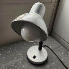 デスクライト