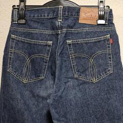 C.A.T. Jeans デニムズボンの画像