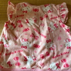 80サイズ　　　キティちゃんベストの画像