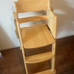 ベビー用折り畳みチェアの画像