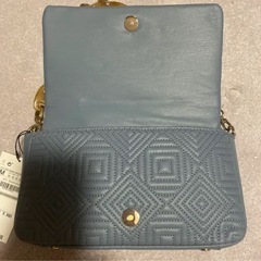 ザラ　ショルダーバック　新品未使用
の画像