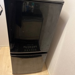 SHARP 冷蔵庫の画像