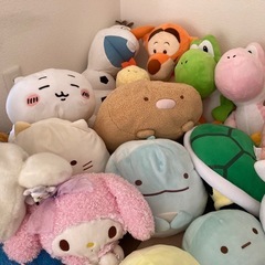 ぬいぐるみ　すみっコぐらし　マリオ　ヨッシー　マイメロ　ちいかわ　ディズニー　オラフ　ねこ　タピオカ
　　の画像