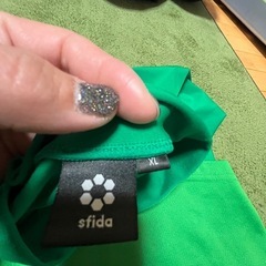 サッカーインナー緑色の画像