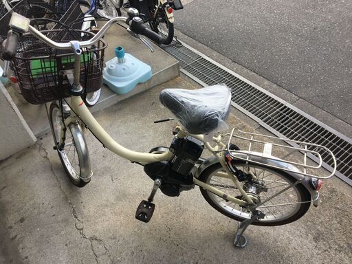 地域限定送料無料　ヤマハ　パス　シオン　2021年　12,3AH　小径車　白　アシスタ　ビビ　神戸市　電動自転車　