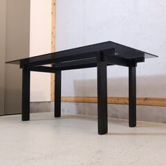 【再入荷！】 イタリアの高級ブランドCassina イクスシー)の ixc.(カッシーナ ダイニングテーブル