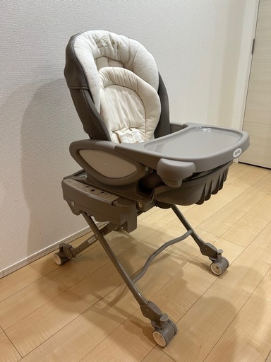 Aprica ユラリズムオート　アップリカ　ハイローチェア