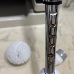 Epeios電動掃除ブラシ バスポリッシャー お風呂掃除充電式高性能防水 63～107cm伸縮 60分の画像
