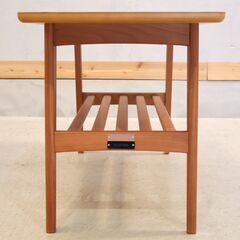 人気のkarimoku60(カリモク60) チェリー材 リビングテーブル(小)です