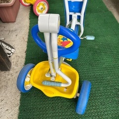 三輪車の画像