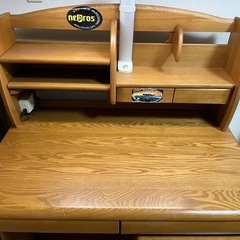 勉強机　鍵付き　照明付きの画像