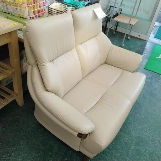 ニトリ 2人掛けソファー オフホワイト TJ10307 - 2人掛けソファ