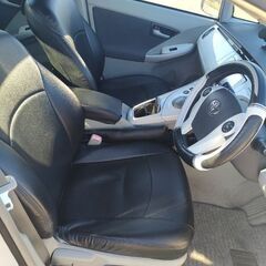 zvw30 プリウス g'sフロントバンパー　車検令和8年7月の画像