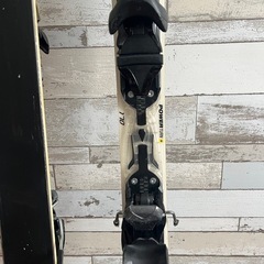 元レンタルのRossignol スキー170cmの画像