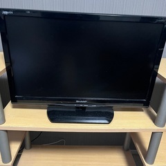 2/27まで！シャープ小型液晶テレビ、テレビ台セットの画像