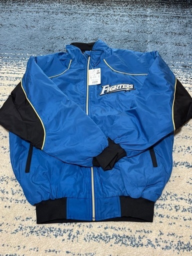 ⭐️新品未使用⭐️日ハム　スタジアムジャンパー(Ｏ)