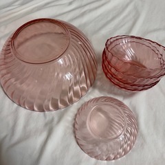 🌈ピンクのお皿　まとめ売りの画像