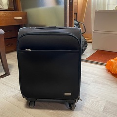 【無料】キャリーケース　機内持ち込み可