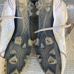 野球用スパイク　白　アシックス　26センチの画像