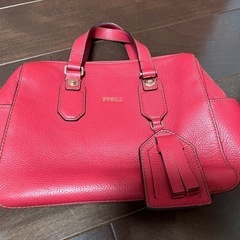 FURLA バッグの画像