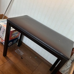 ピアノの椅子