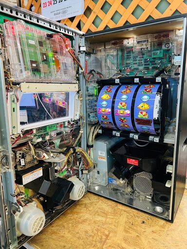 マジカルハロウィン4 スロット実機 KPE マジカルハロウィン4『ノーマル