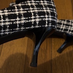 attagirl ツイードパンプス ファー付きの画像