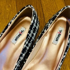 attagirl ツイードパンプス ファー付きの画像