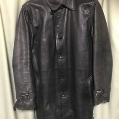 アバハウス革ハーフコート