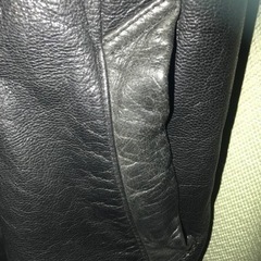 アバハウス革ハーフコートの画像