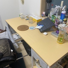 今日限り！美品　無料 テーブル 分解済みの画像