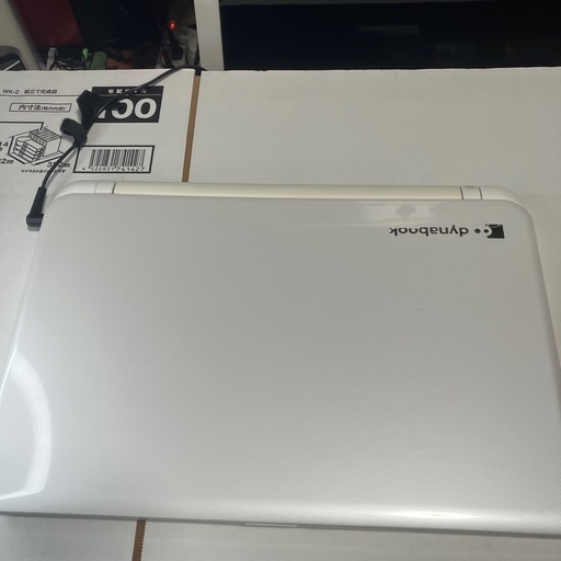 パソコン TOSHIBAdayna Windows11core i3