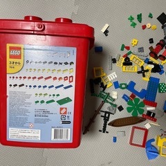 LEGO 赤いバケツの画像