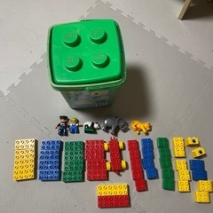 緑のバケツ　LEGO