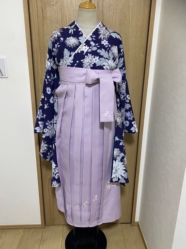 袴セット（レンタル、着付けも可能です。）