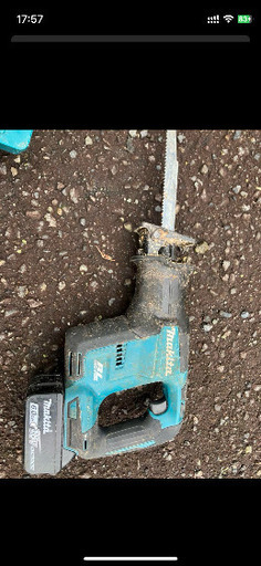 早い物勝ち！人気　makita マキタ 18V レシプロソー JR188D