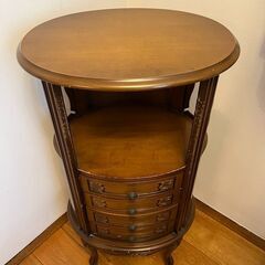 木製キャビネット