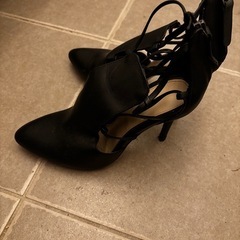 ZARA ブーティー
の画像