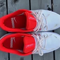 NIKEランニングシューズ
